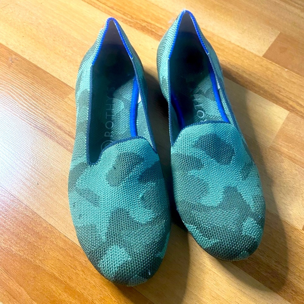 Gorgeous  Rothy’s loafers